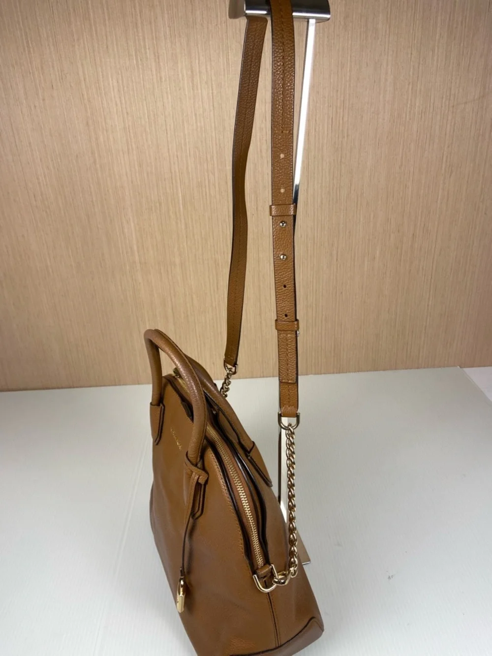 Michael Kors Mercer Medium Dome Satchel Luggage Pebbled Leather Crossbody Bag